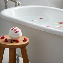 Load image into Gallery viewer, Date Nite Bath Bomb