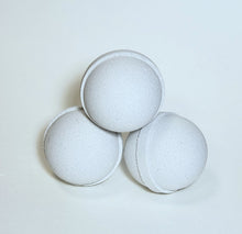 Load image into Gallery viewer, Detox Bath Bomb