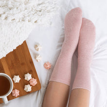 Load image into Gallery viewer, Lemon Lavender You Had Me At Aloe Super Soft Spa Socks