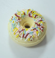 Load image into Gallery viewer, Sour Patch Donut Shaped Bath Bomb
